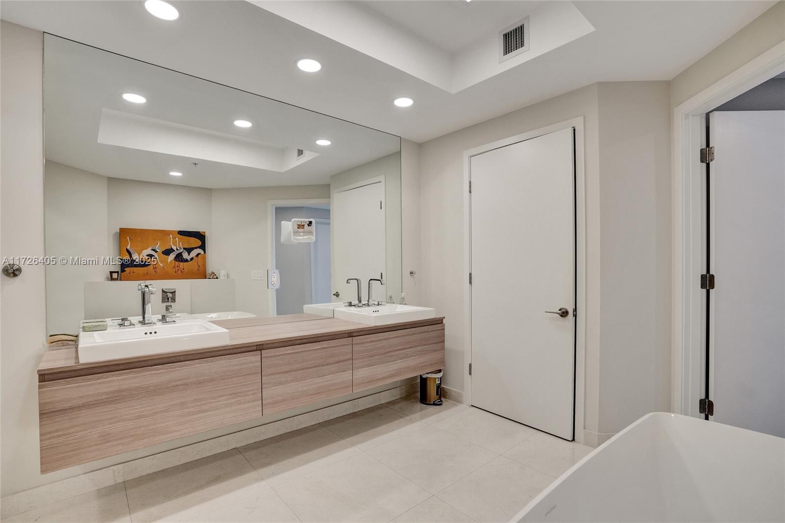17111 Biscayne Blvd #1105, North Miami Beach, Florida image 31