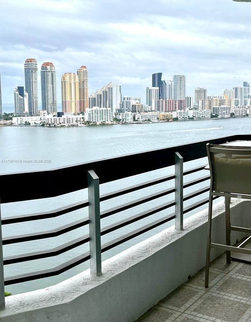 3530 Mystic Pointe Dr #2312, Aventura FL 33180