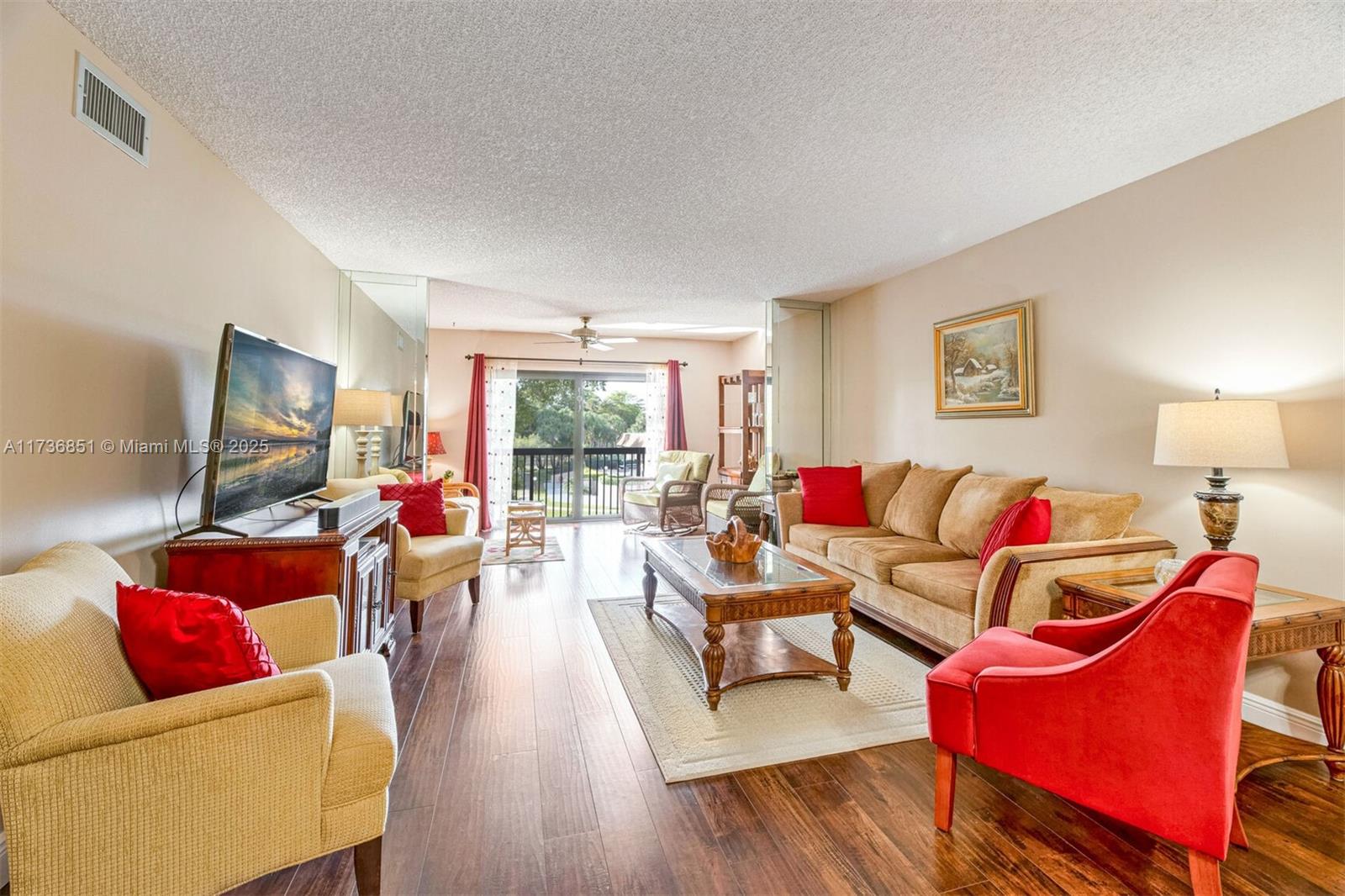 4955 E Sabal Palm Blvd #305, Tamarac, Florida image 4