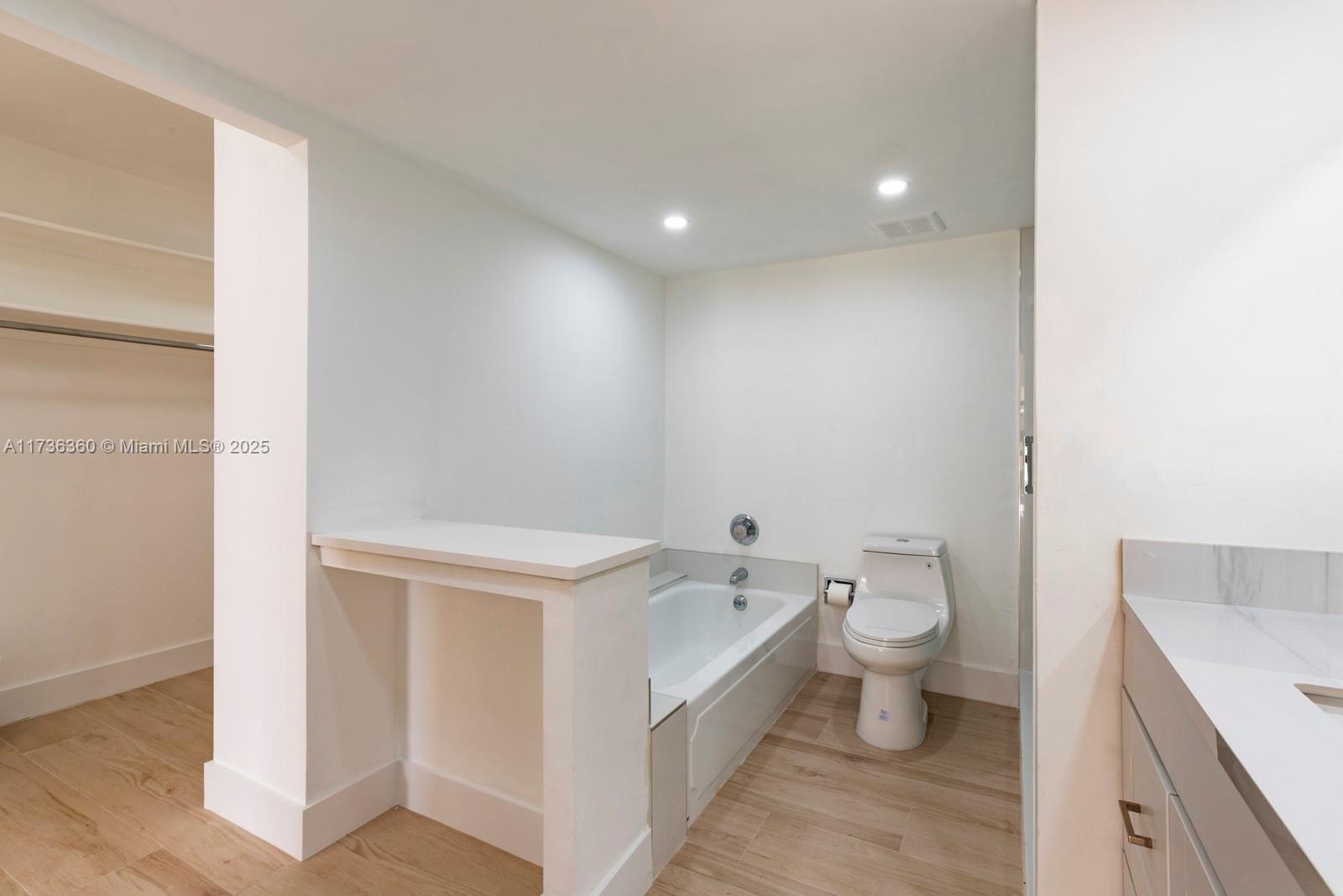 600 Biltmore Way #516, Coral Gables FL 33134
