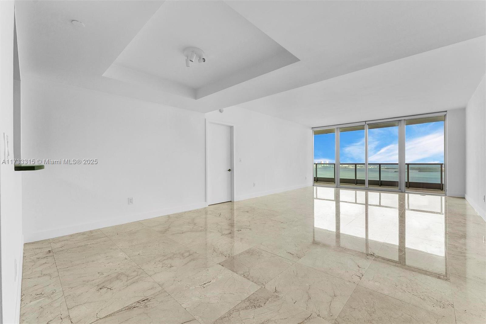 1331 Brickell Bay Dr #3807, Miami FL 33131