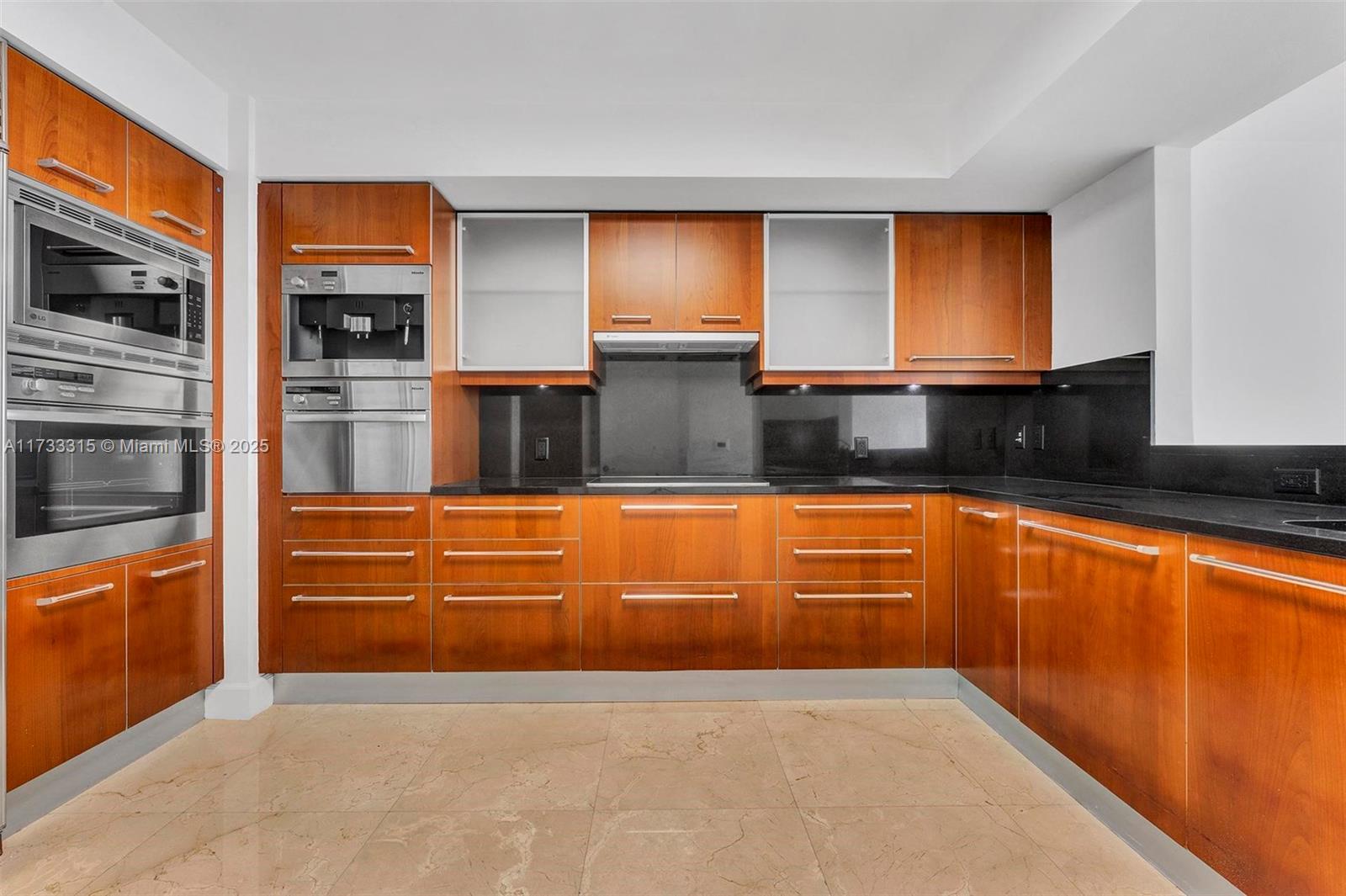 1331 Brickell Bay Dr #3807, Miami FL 33131