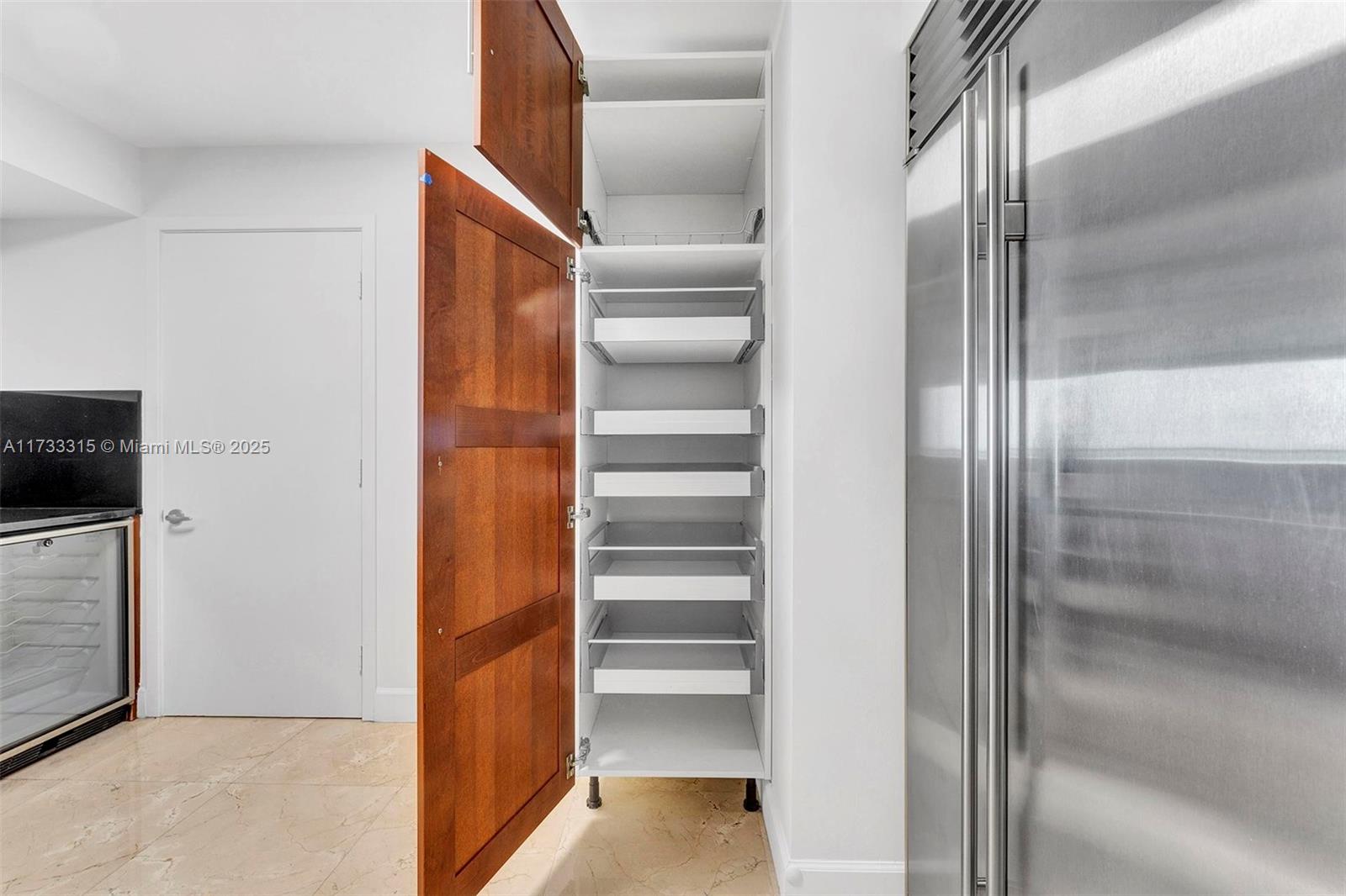 1331 Brickell Bay Dr #3807, Miami FL 33131