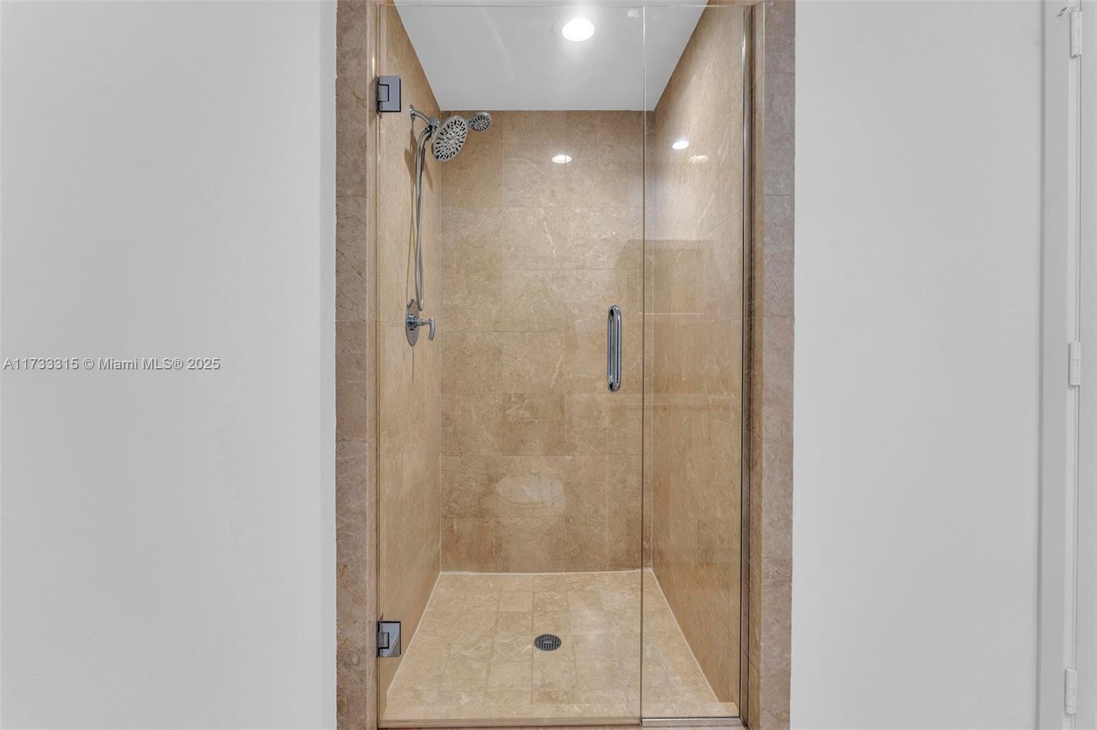 1331 Brickell Bay Dr #3807, Miami FL 33131