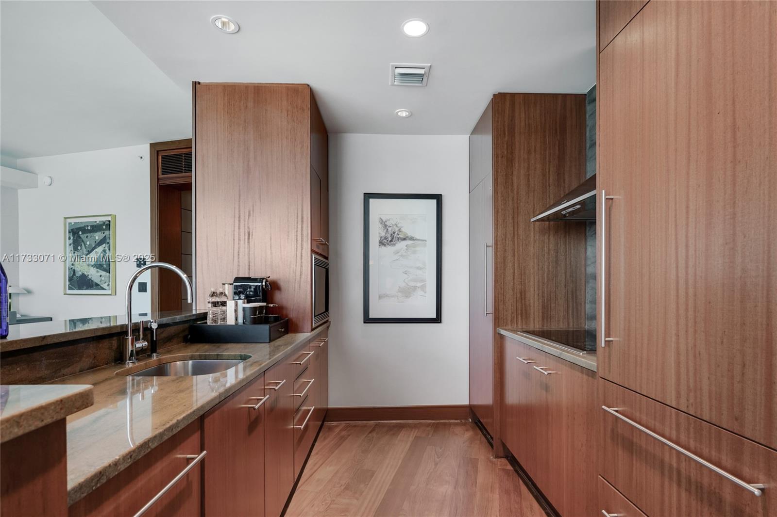 10295 Collins Ave #1413, Bal Harbour, Florida image 9