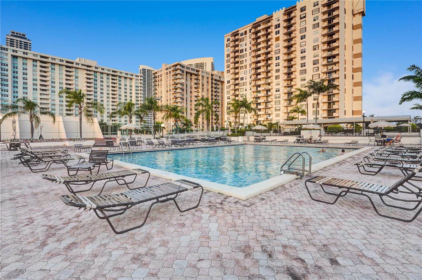 1865 S Ocean Dr #11J, Hallandale Beach, Florida image 22