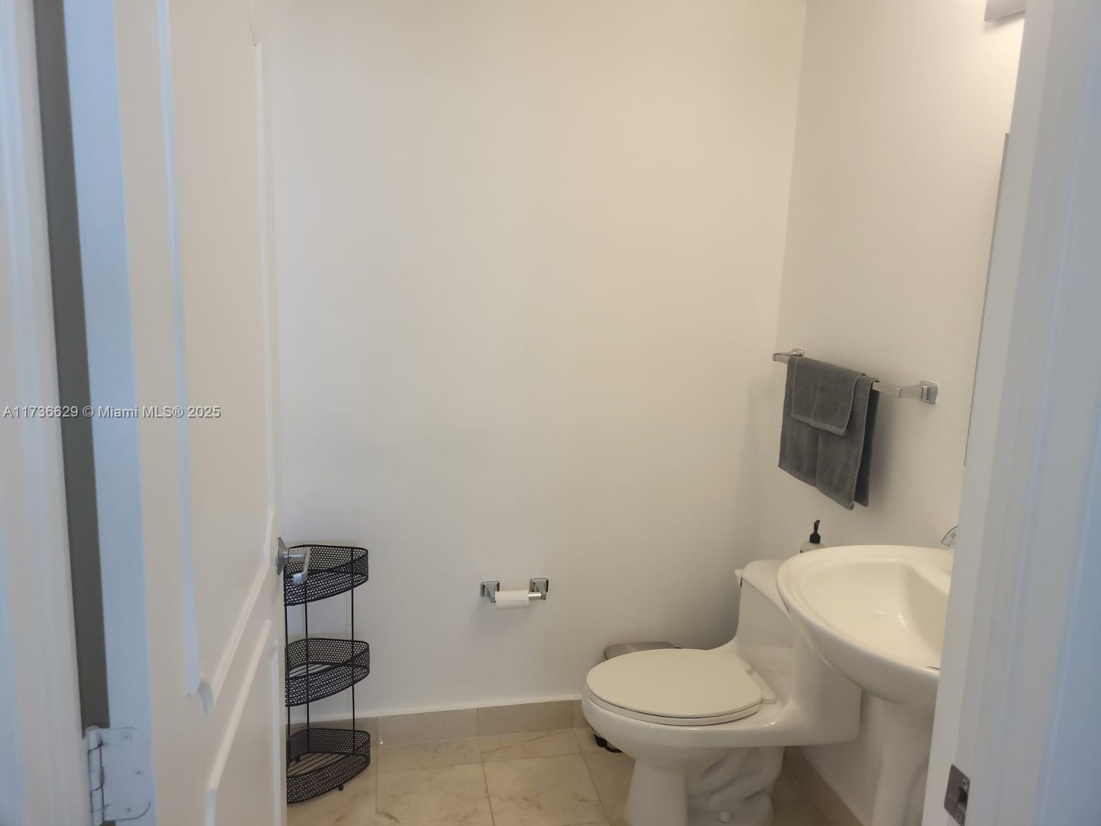 Property photo # 4