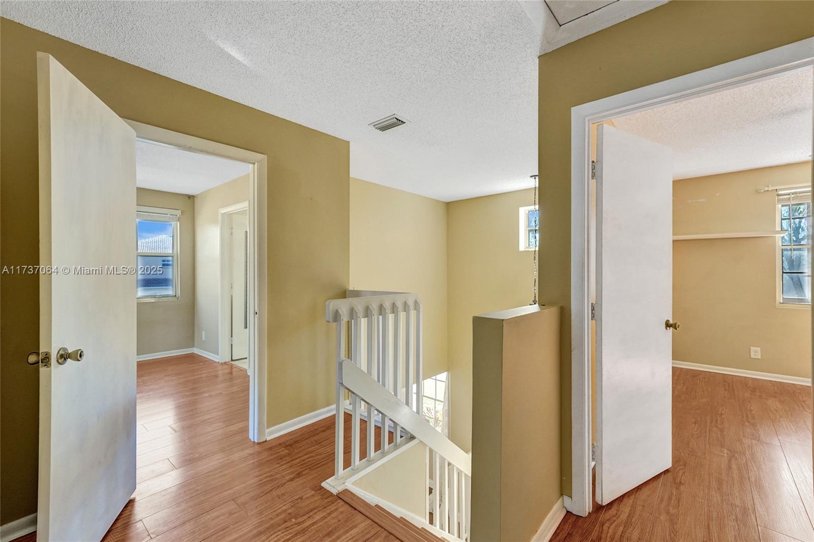 10801 NW 12th Pl, Plantation, Florida image 11
