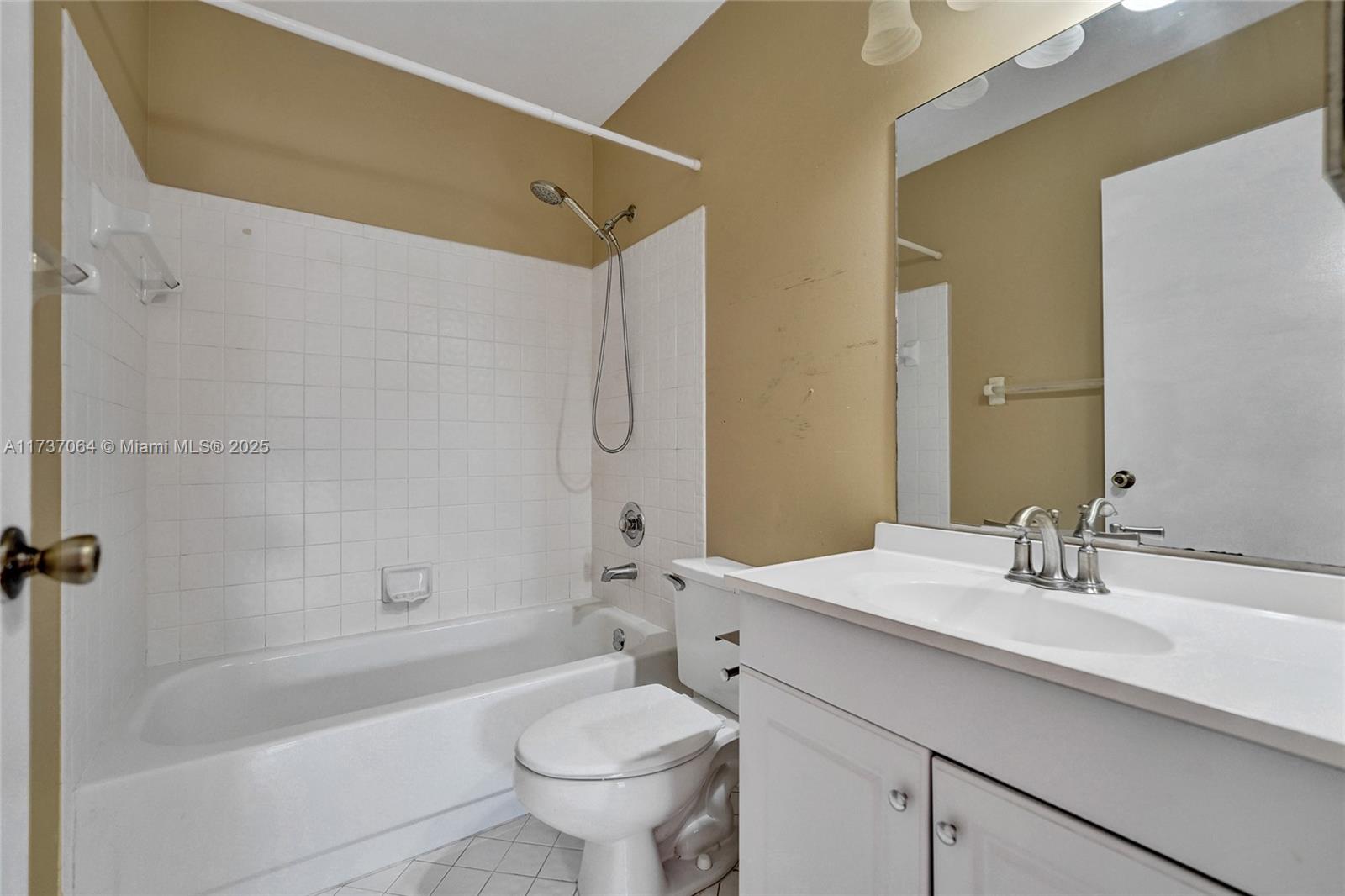 10801 NW 12th Pl, Plantation, Florida image 16