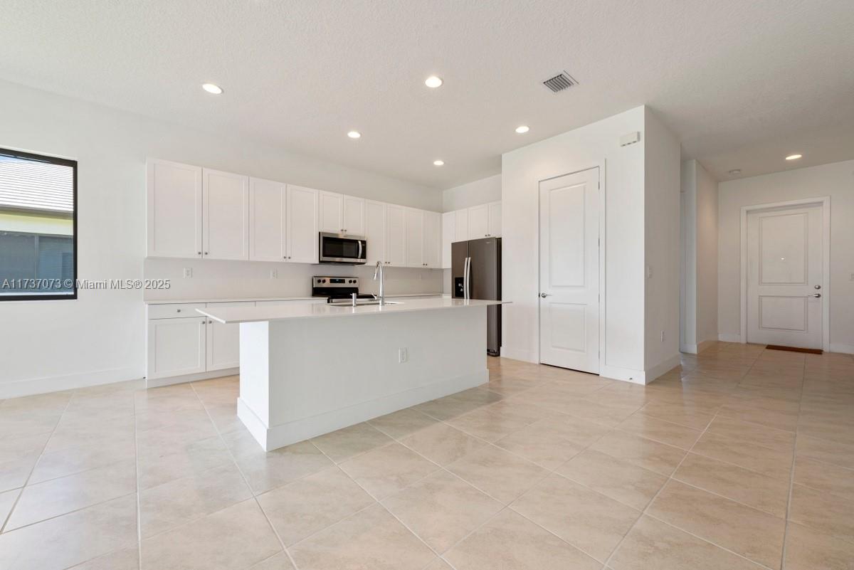 5076 Isidora Ln, Ave Maria, Florida image 7