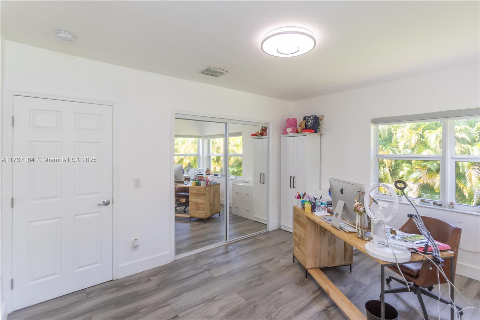 507 Hunting Lodge Dr, Miami Springs, Florida image 25