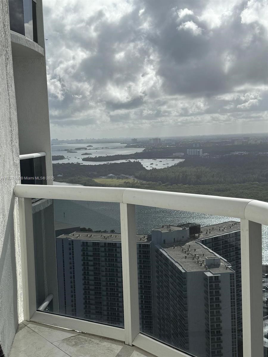 15901 Collins Ave #3505, Sunny Isles Beach FL 33160