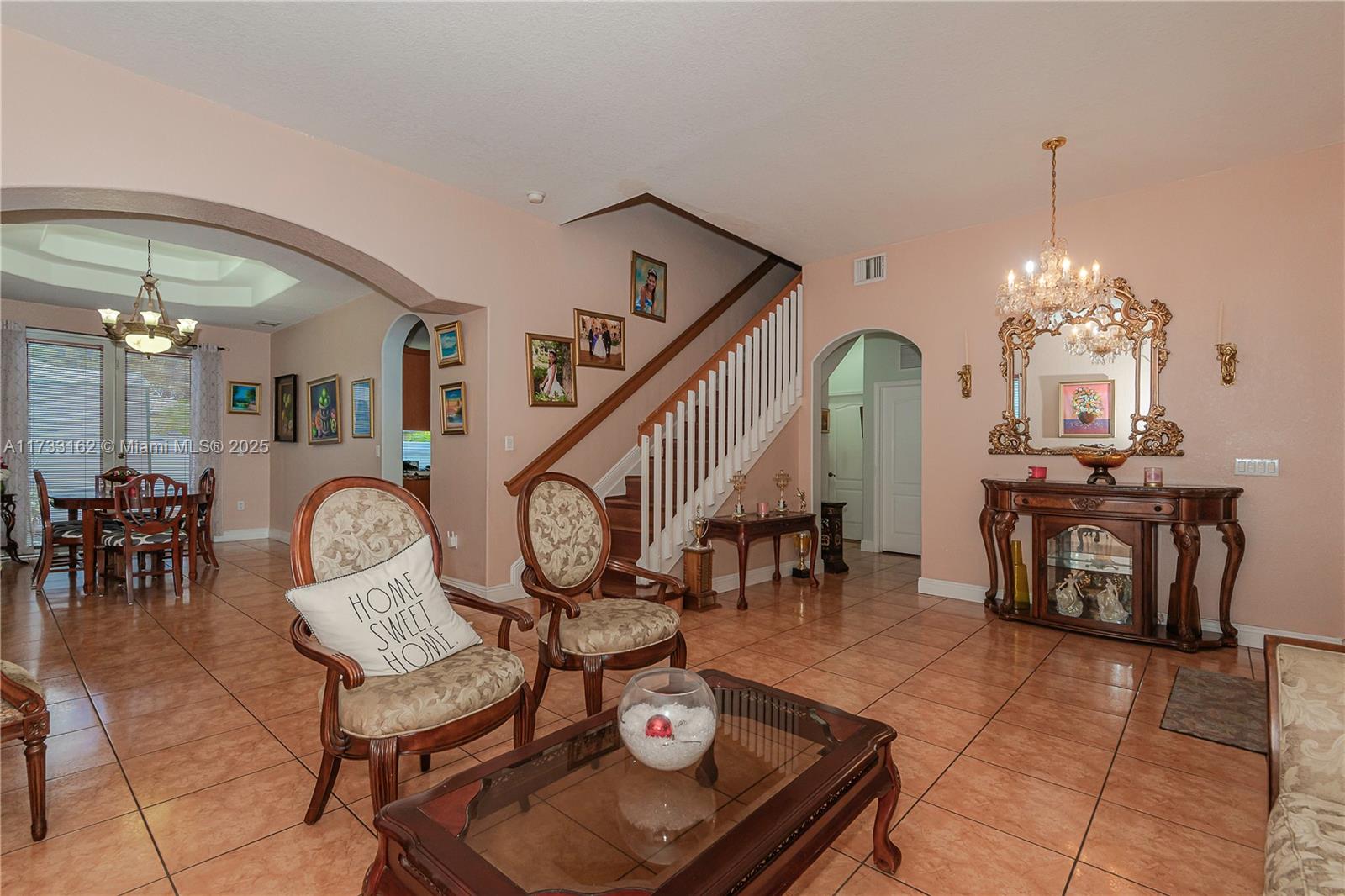 8767 NW 139th Ter, Miami Lakes, Florida image 13