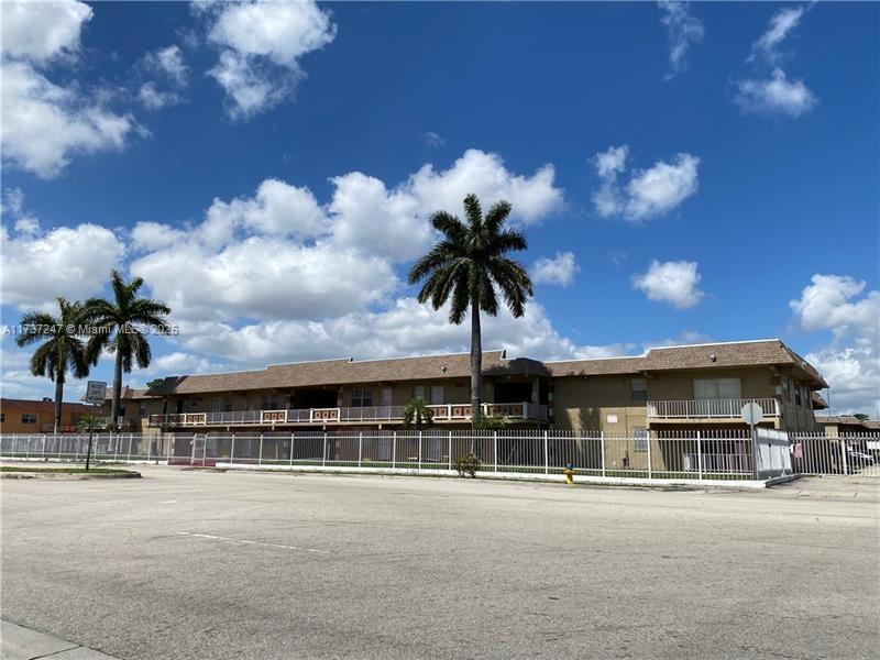 505 NW 177th St #111, Miami Gardens, Florida image 16