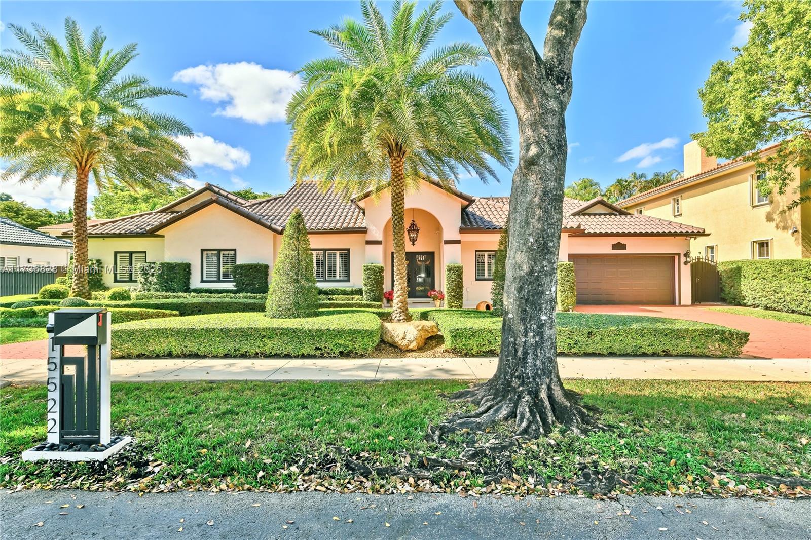 15522 NW 82nd Pl, Miami Lakes, Florida image 38