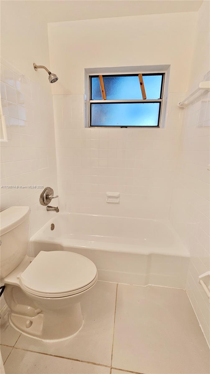 3801 NW 6th St, Lauderhill, Florida image 27