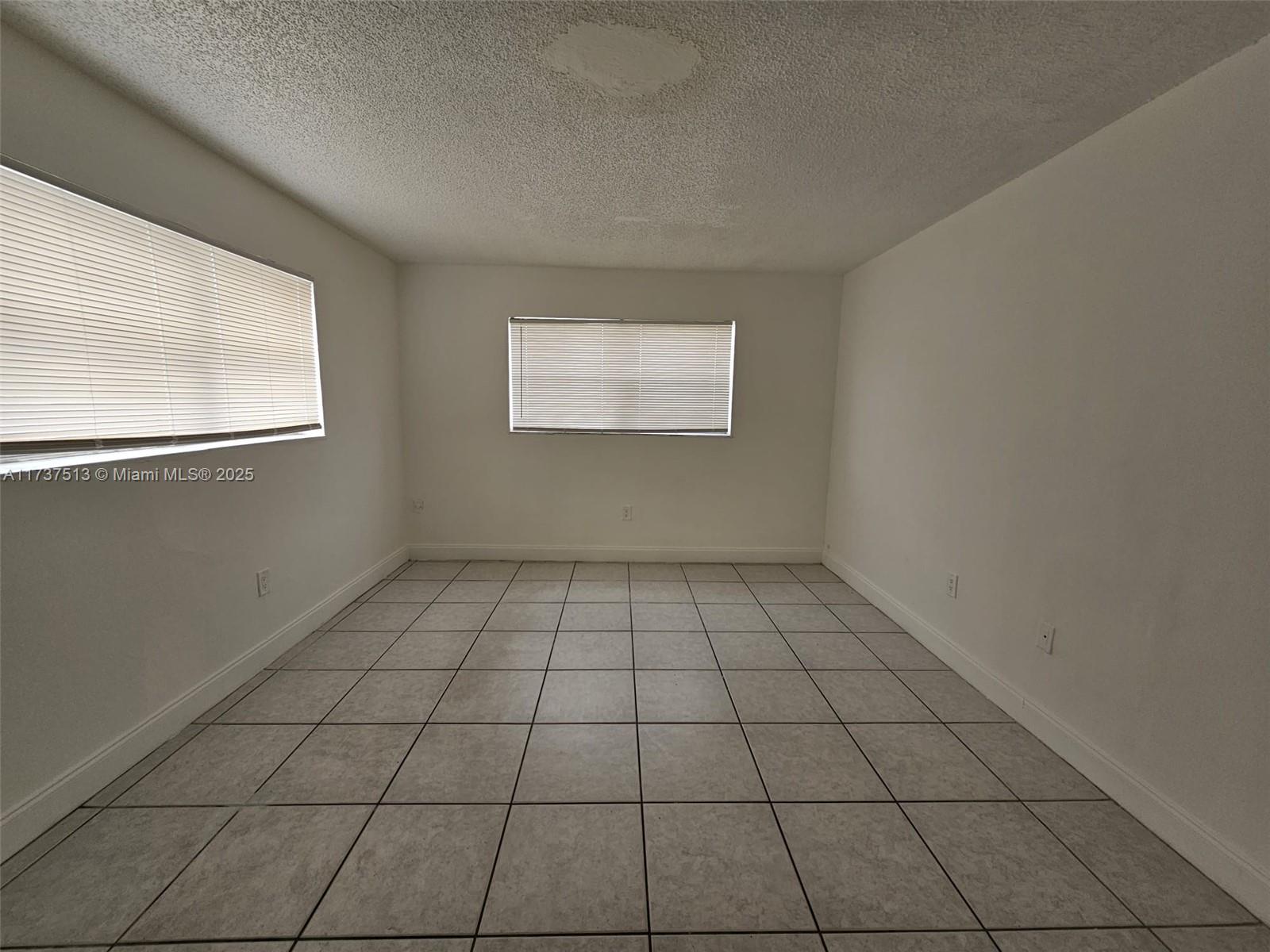 3710 NW 21st St #310, Lauderdale Lakes, Florida image 11