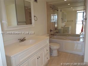 500 Three Islands Blvd #504, Hallandale Beach, Florida image 15