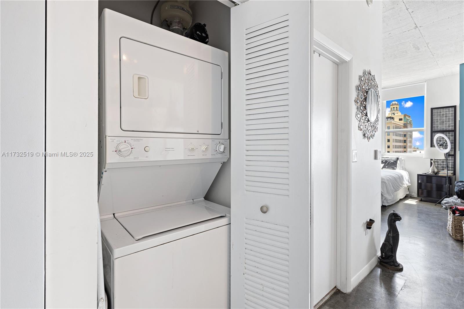 133 NE 2nd Ave #1109, Miami FL 33132