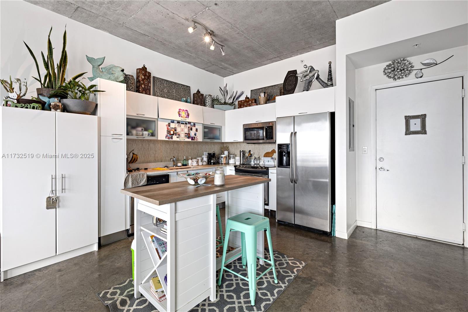 133 NE 2nd Ave #1109, Miami FL 33132