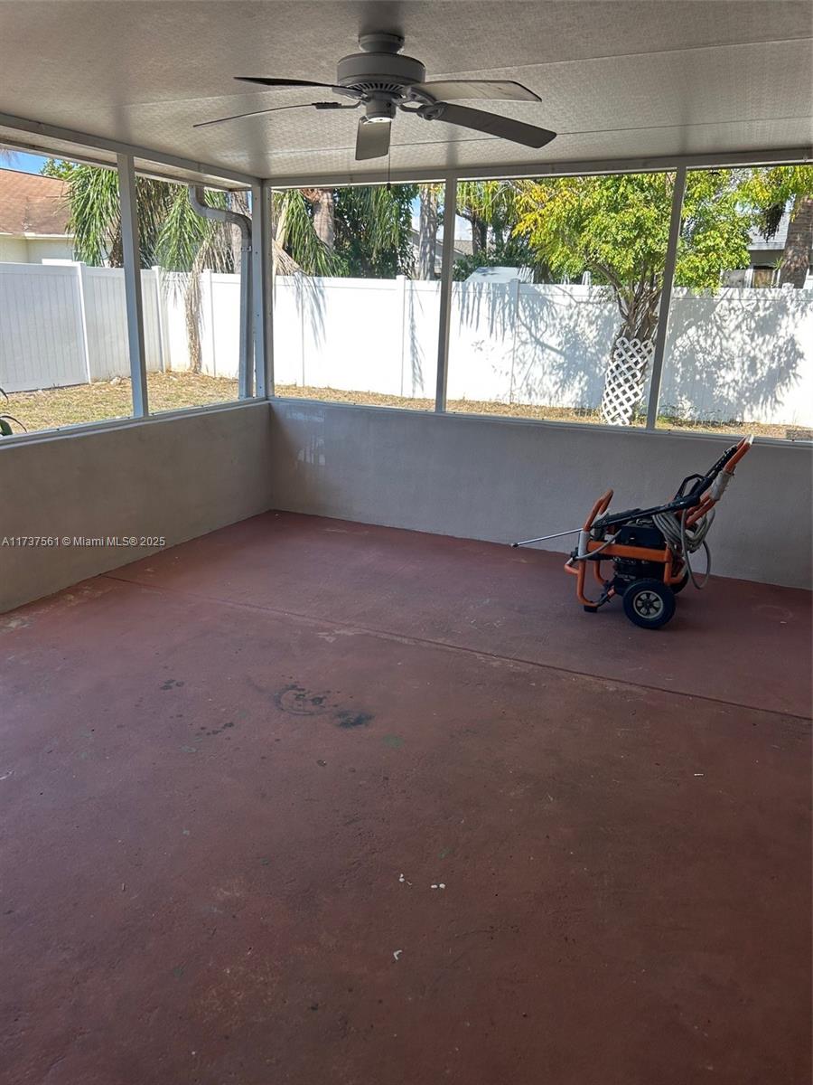 7403 Foxbloom Dr, New Port Richey, Florida image 24