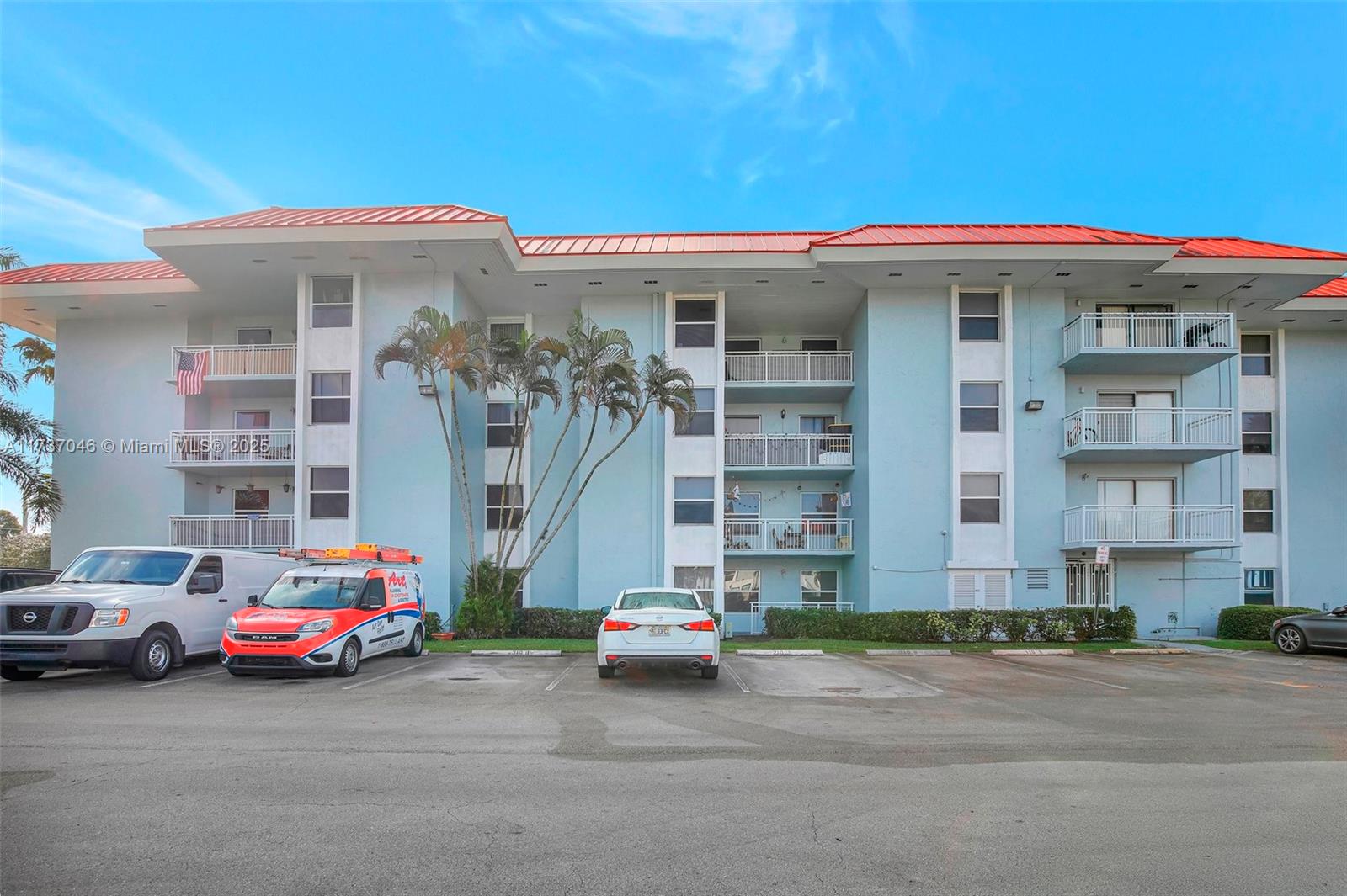 505 S Pine Island Rd #306B, Plantation, Florida image 32