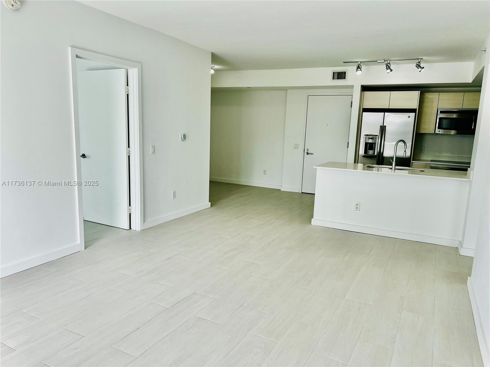4250 Biscayne Blvd #1018, Miami FL 33137