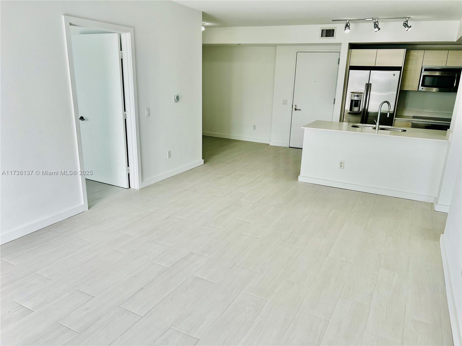 4250 Biscayne Blvd #1018, Miami FL 33137