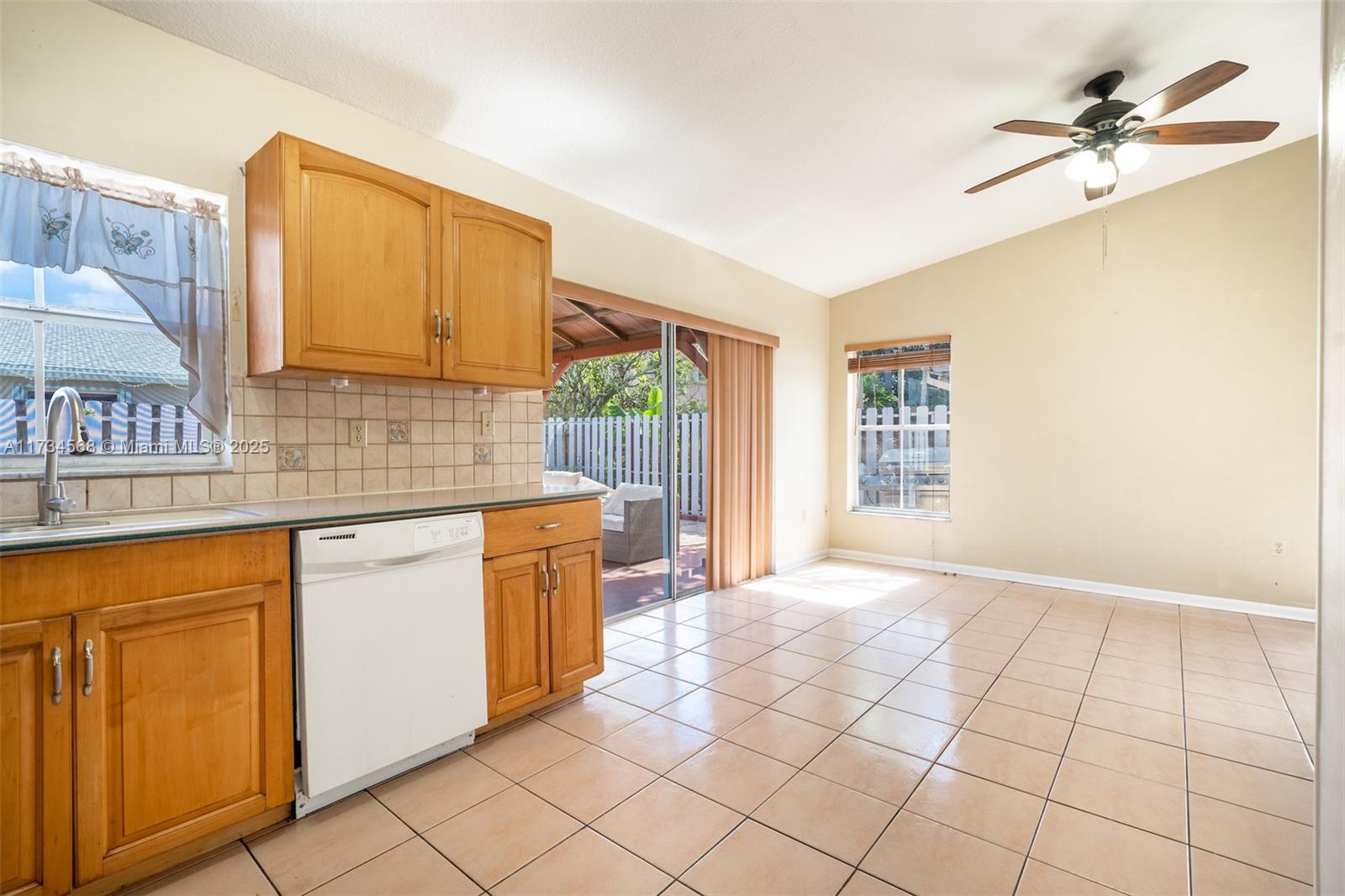 3970 SW 72nd Way, Davie, Florida image 11