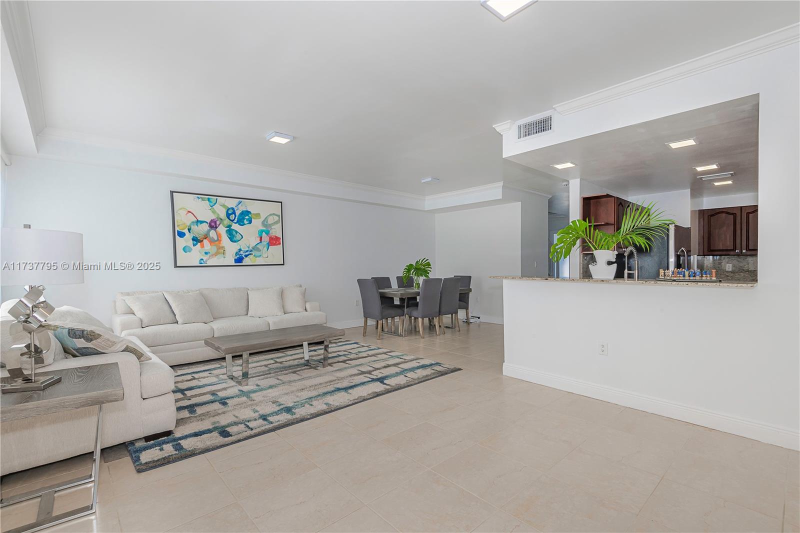 1712 Mayo St, Hollywood, Florida image 6