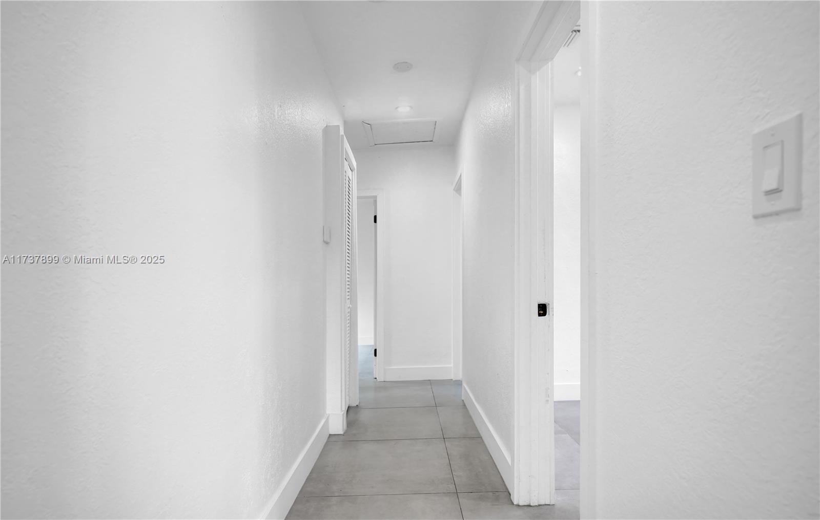 1801 NE 175th St, North Miami Beach, Florida image 10
