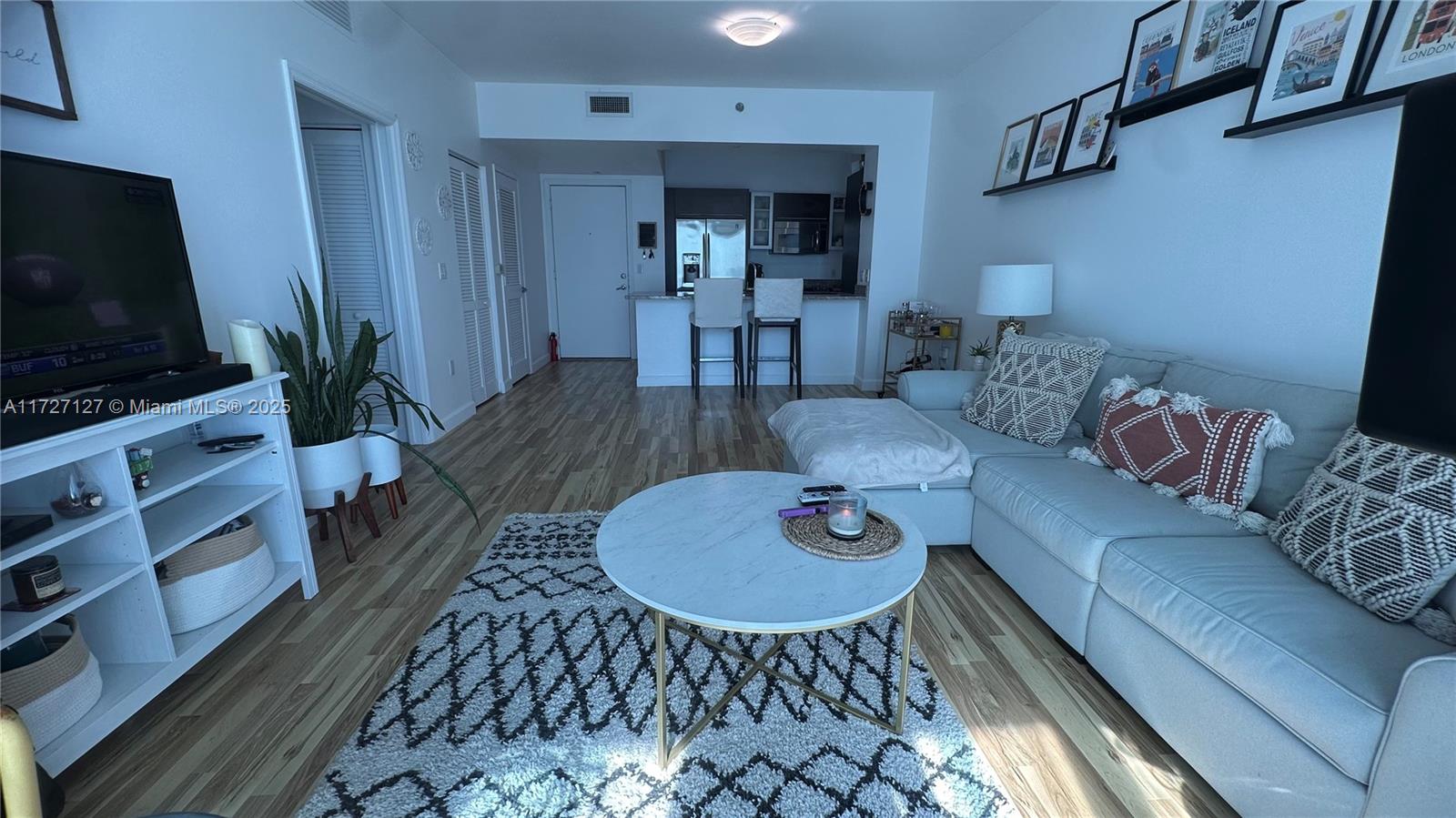 950 Brickell Bay Dr #3403, Miami, Florida image 1