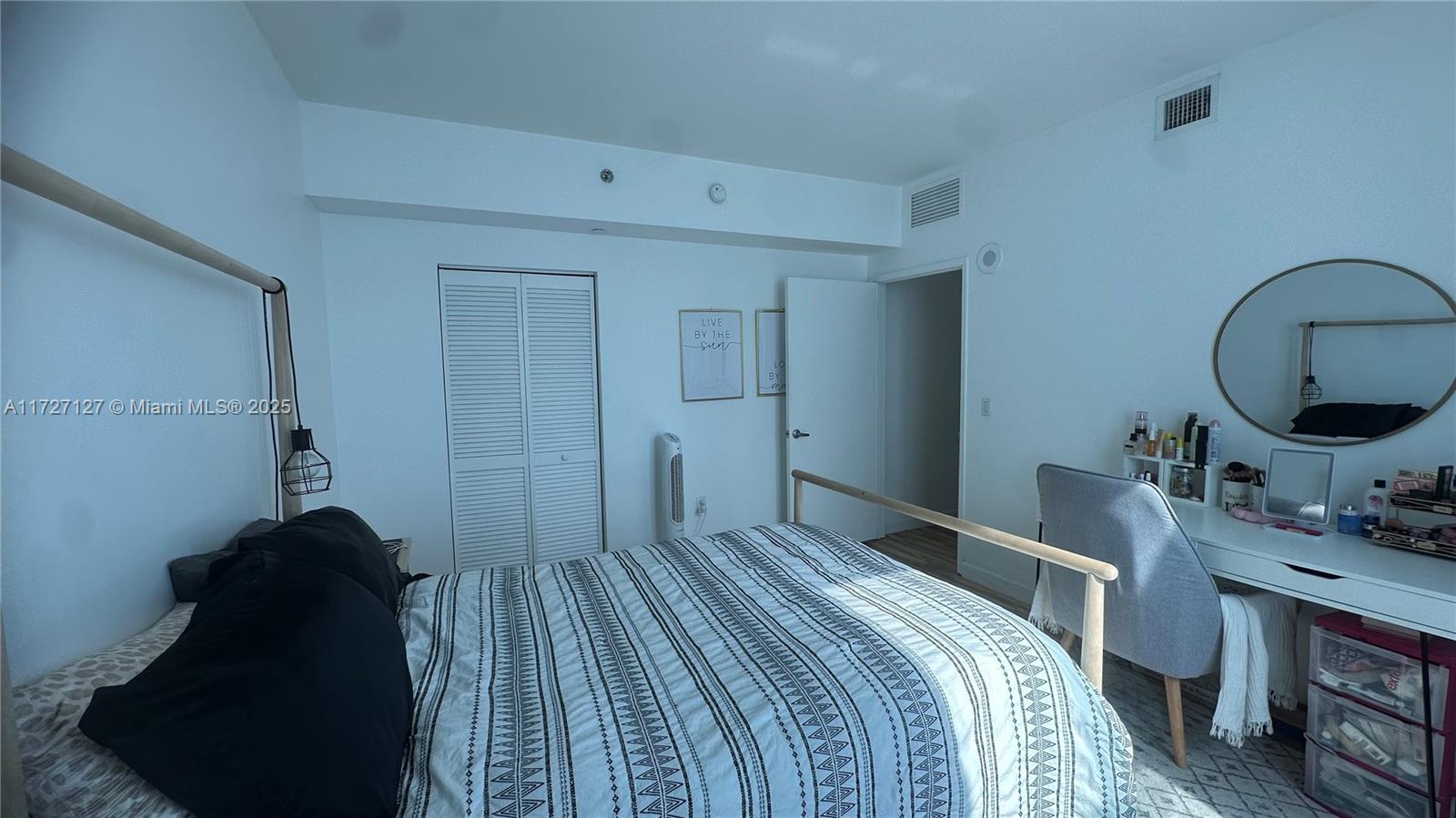950 Brickell Bay Dr #3403, Miami, Florida image 10