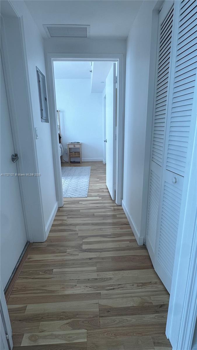 950 Brickell Bay Dr #3403, Miami, Florida image 6