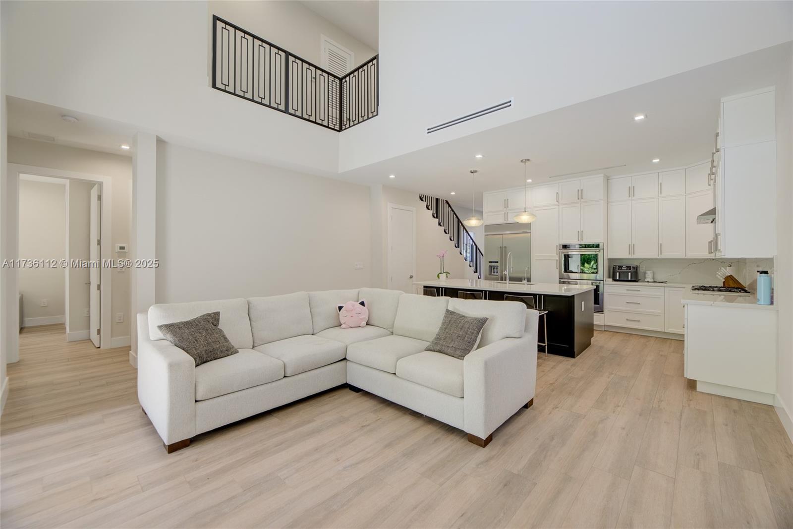 3480 Oak Ave, Coconut Grove, Florida image 16
