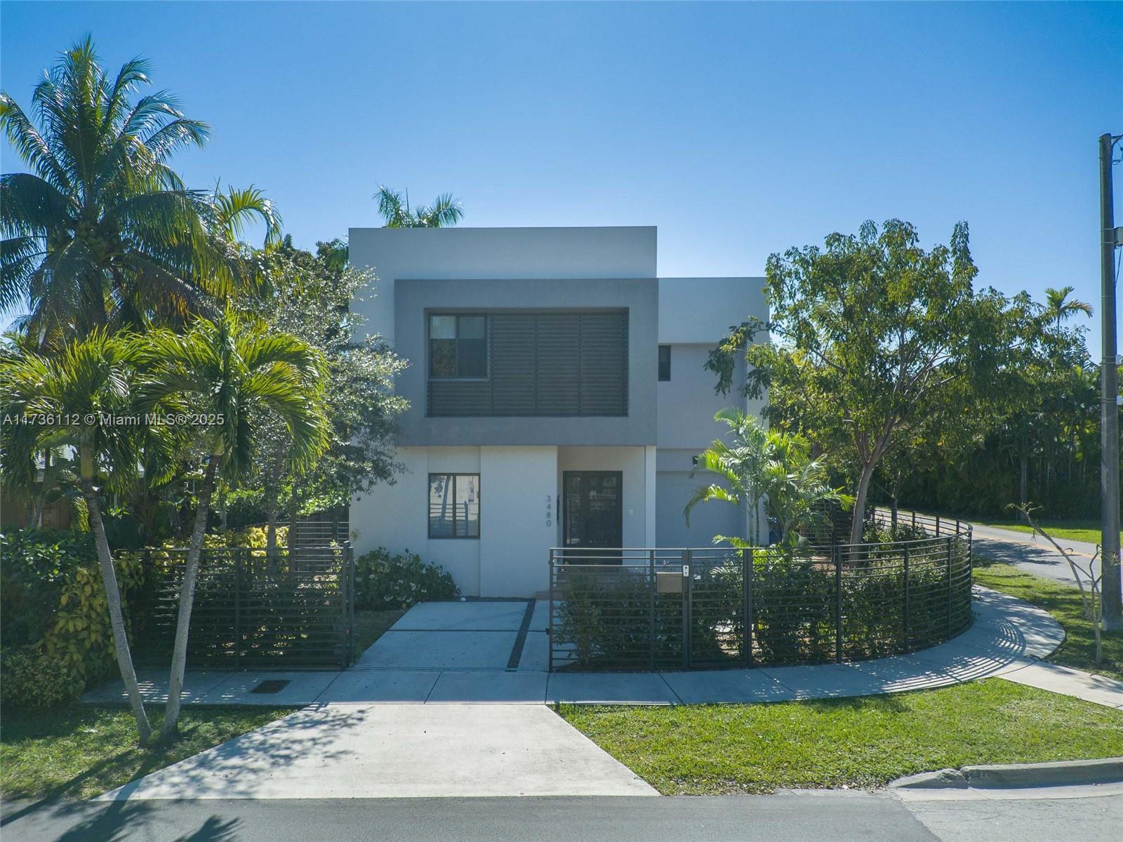 3480 Oak Ave, Coconut Grove, Florida image 2