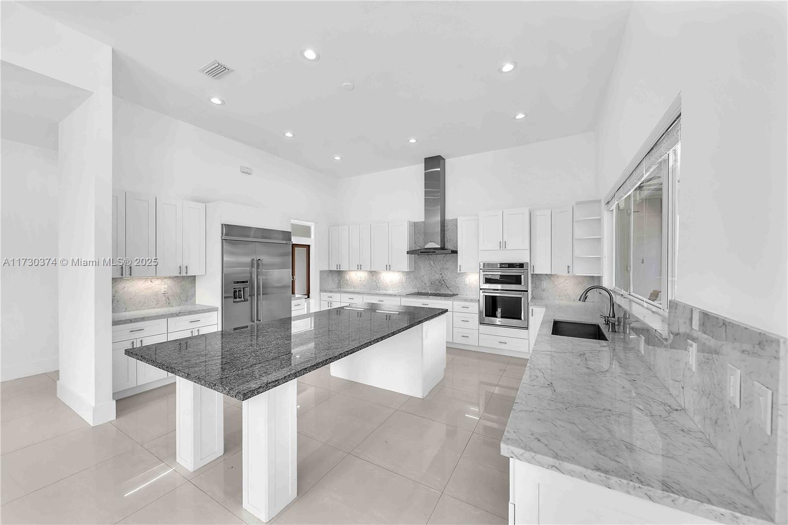 Residential, Miami, Florida image 13