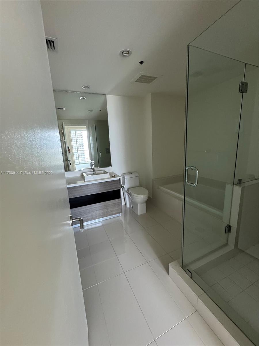 1100 S Miami Ave #3509, Miami FL 33130