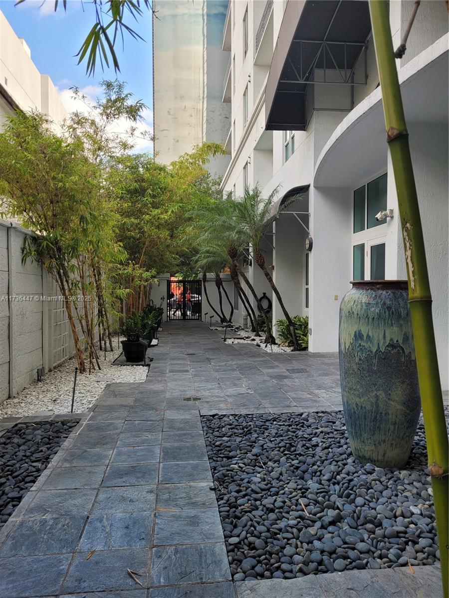 Listing Photo 21