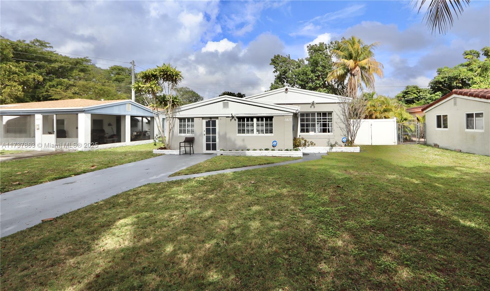 1415 NE 179th St, North Miami Beach, Florida image 3