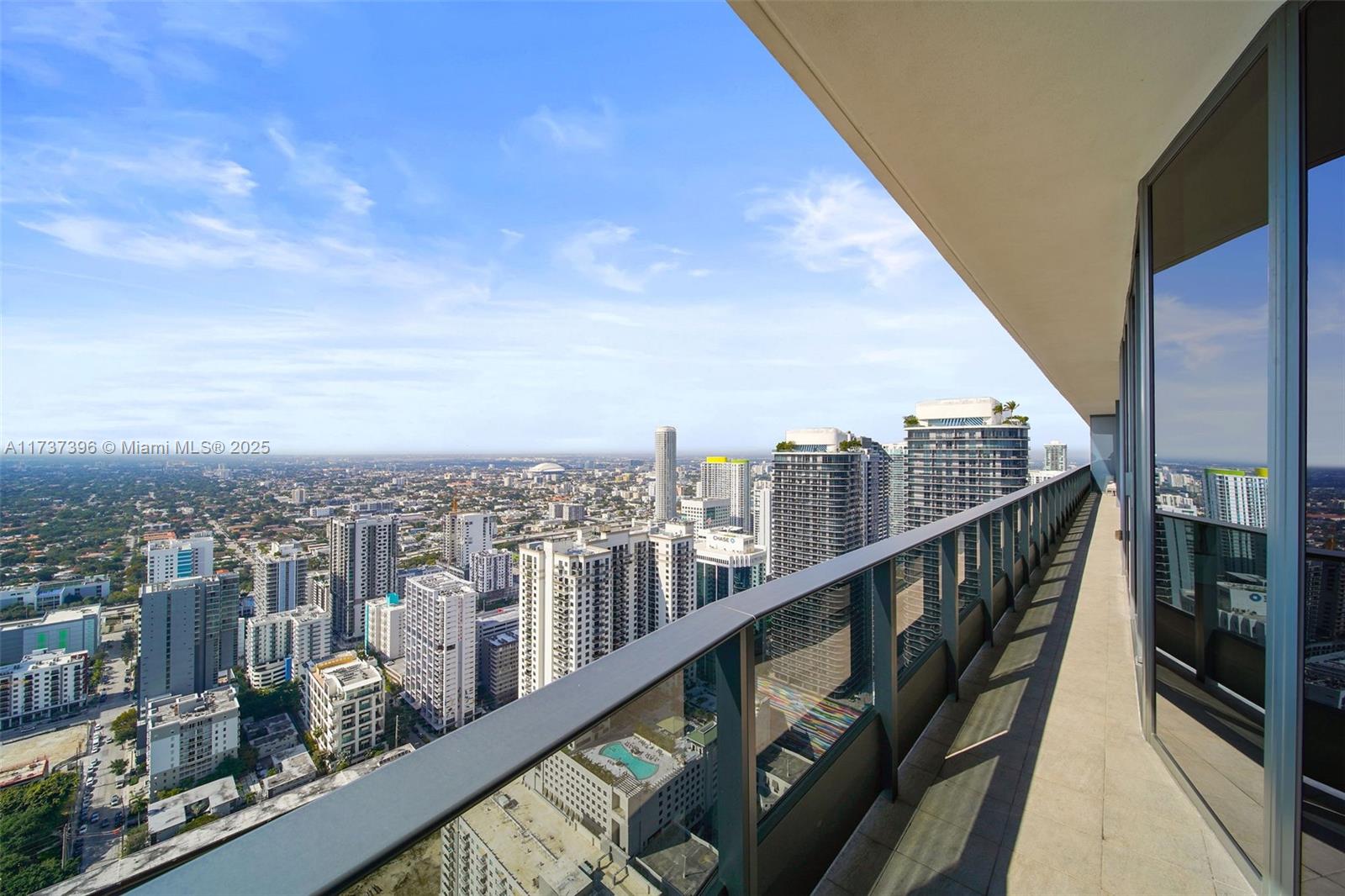 1000 Brickell Plaza #PH5002, Miami FL 33131