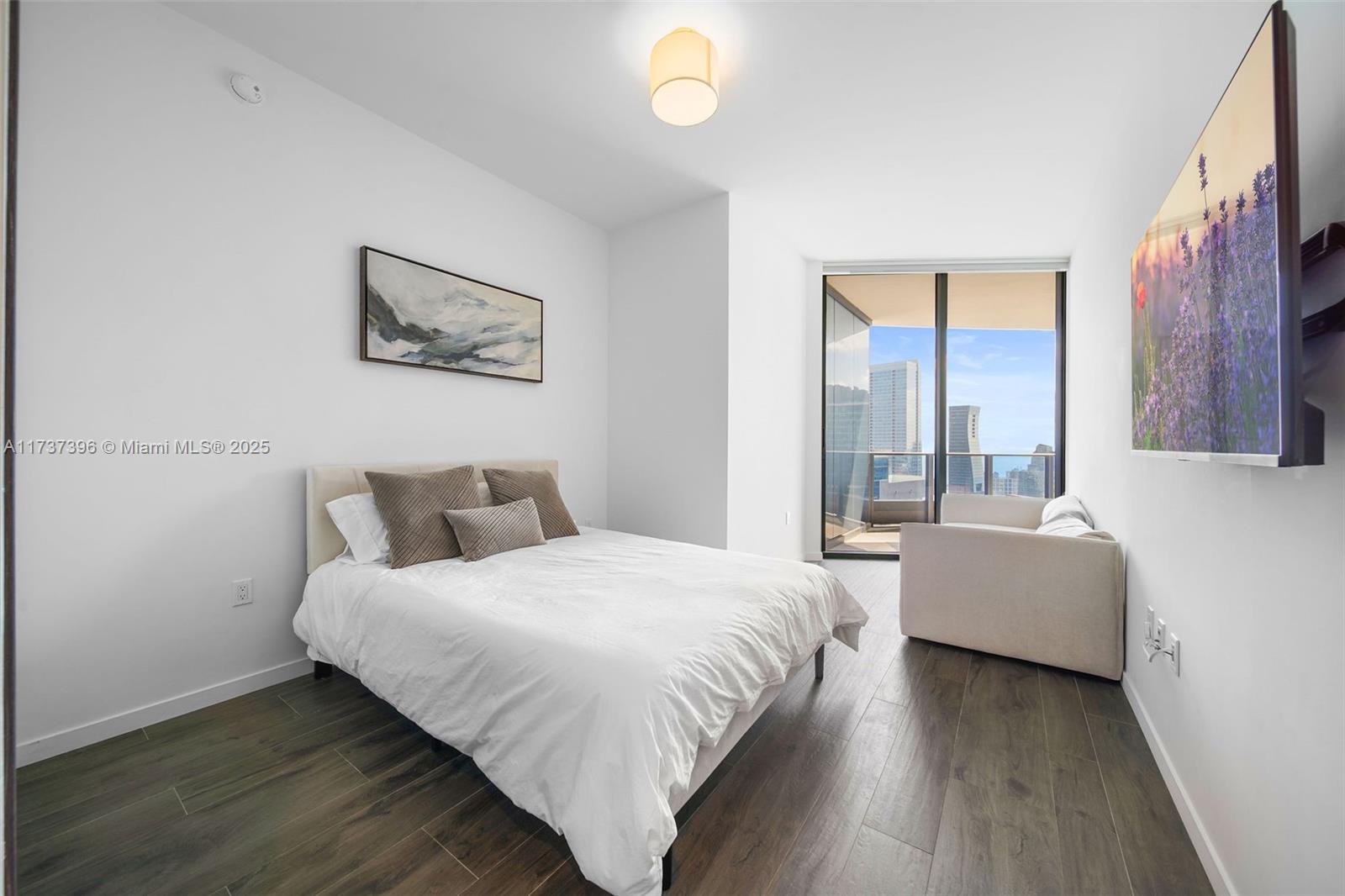 1000 Brickell Plaza #PH5002, Miami FL 33131
