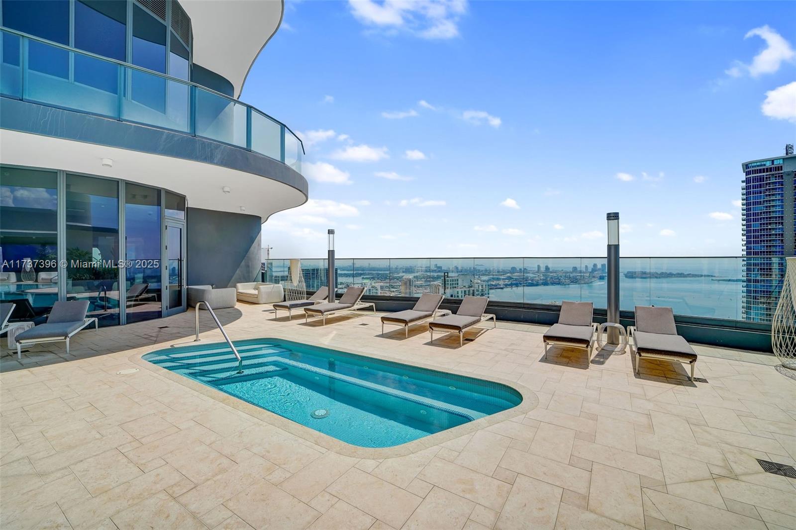 1000 Brickell Plaza #PH5002, Miami FL 33131