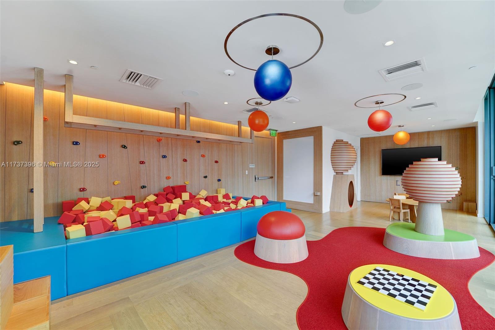 1000 Brickell Plaza #PH5002, Miami FL 33131