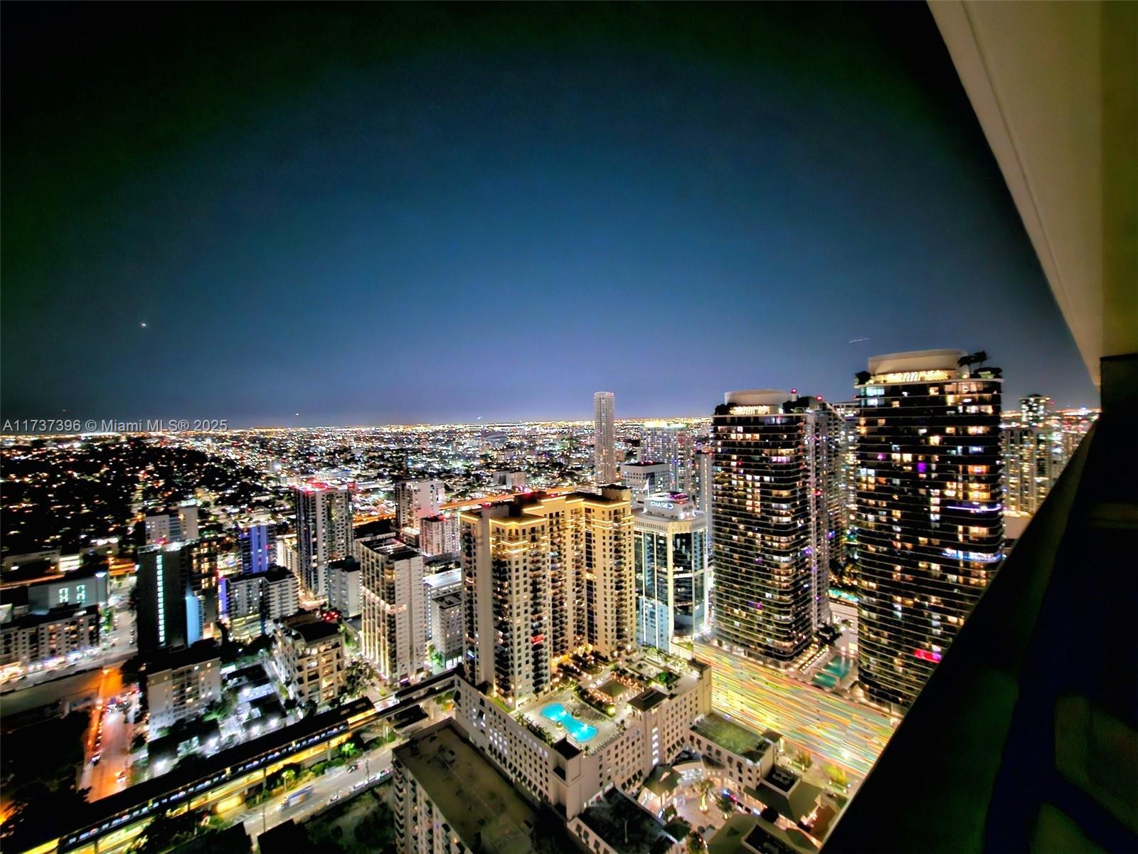 1000 Brickell Plaza #PH5002, Miami FL 33131