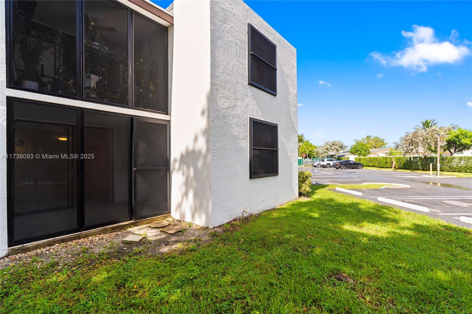 215 Lake Pointe Dr #105, Oakland Park, Florida image 16