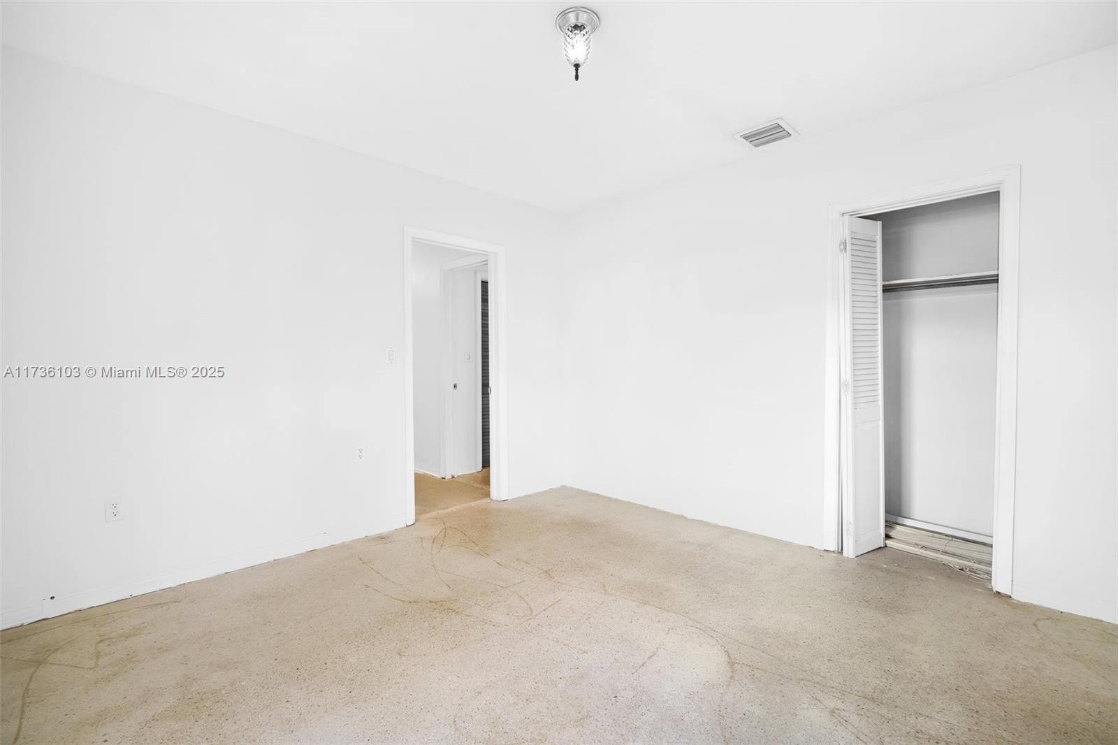 1539 Catalonia Ave, Coral Gables FL 33134