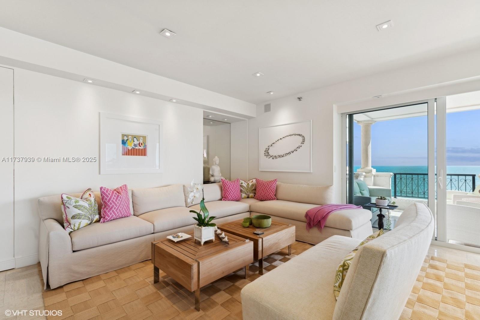   Unit , Miami Beach, Florida 33109