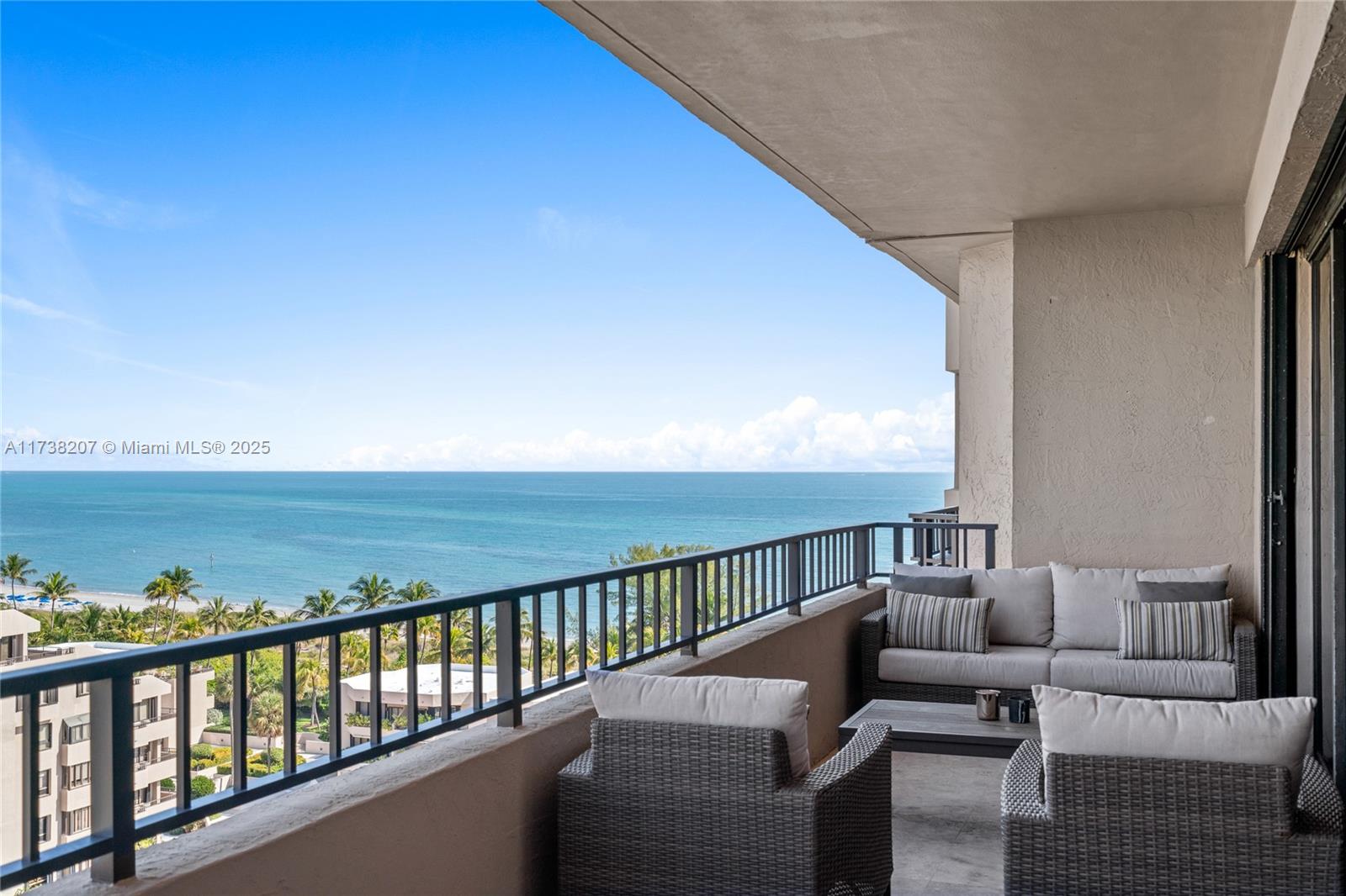 Apartamento para Alugar em Key Biscayne, FL