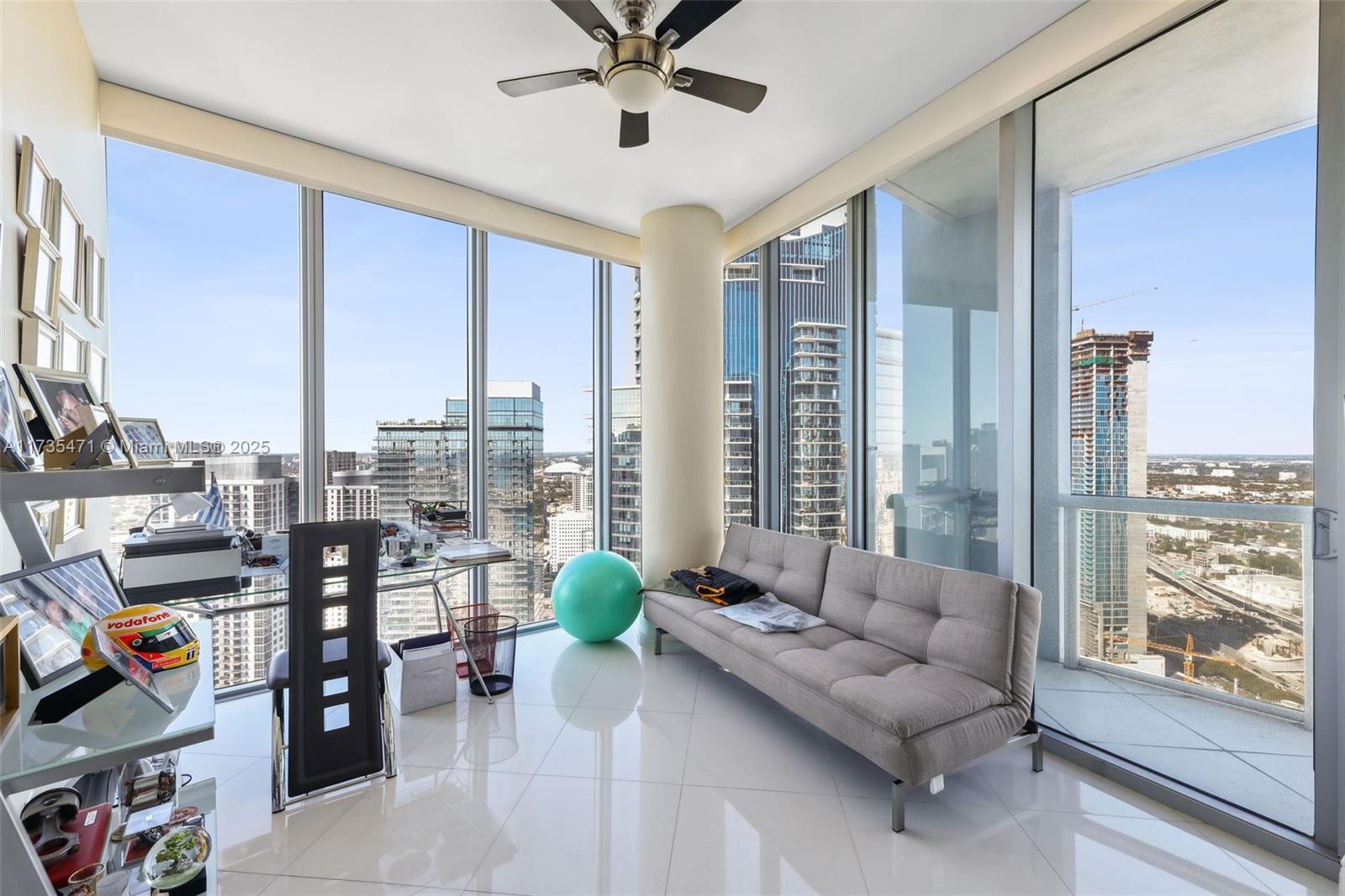 888 BISCAYNE BL #4901, Miami FL 33132